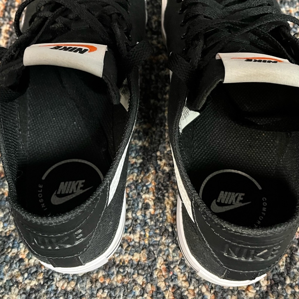 Nike COURT LEGACY | canvas, low top sneaker, womens size 7 - Picture 5 of 8
